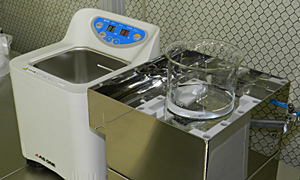 Ultrasonic cleaning